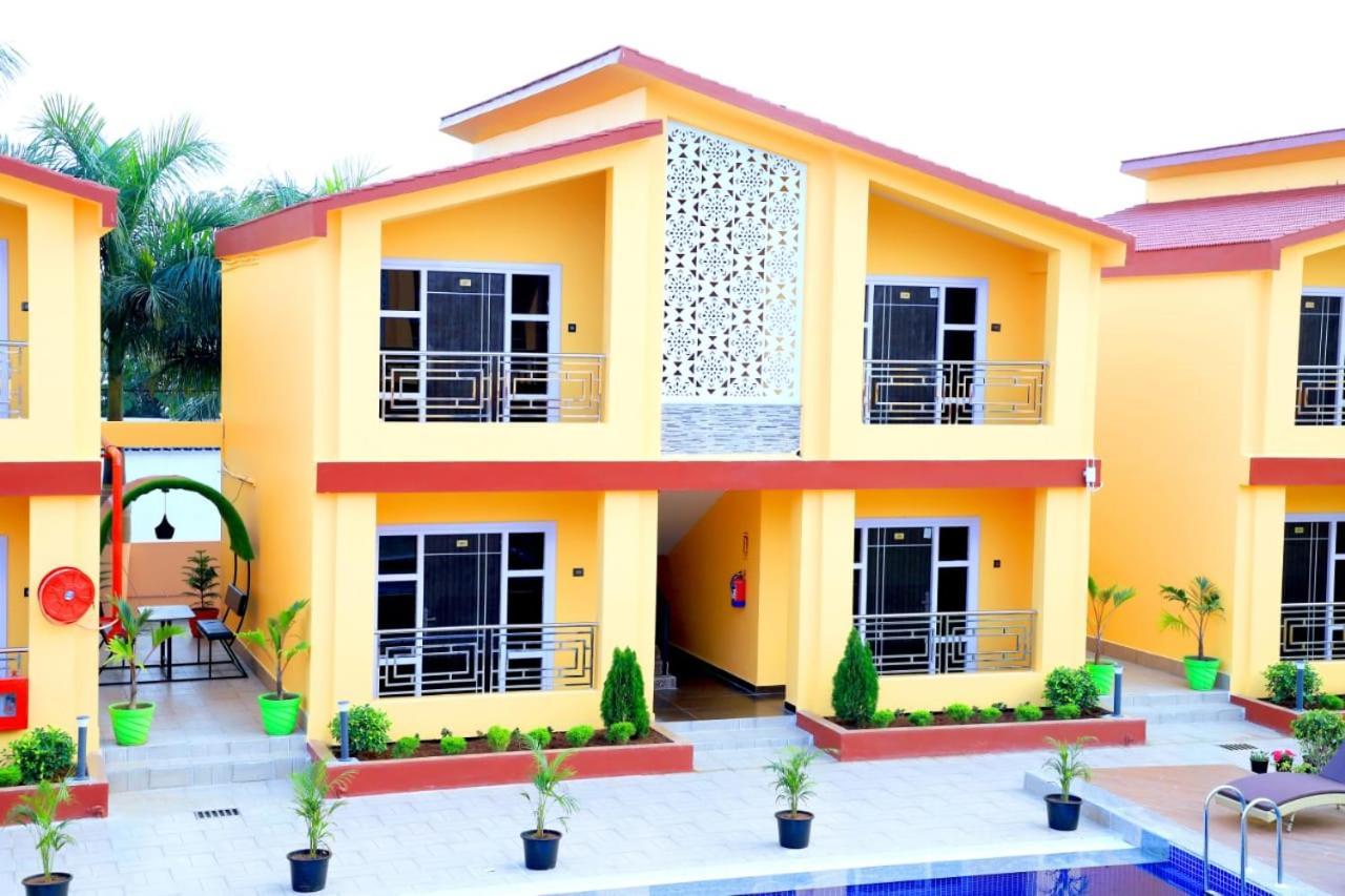 Tampara Resort Chatrapur Esterno foto