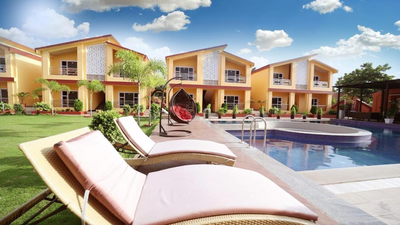 Tampara Resort Chatrapur Esterno foto